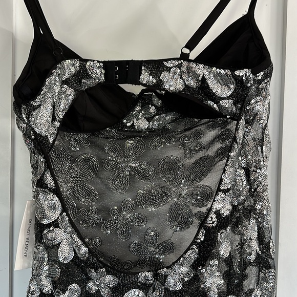 NWT For Love & Lemons Silver Colette Sequin Floral Fringe Mini Dress Size Small - Picture 10 of 12